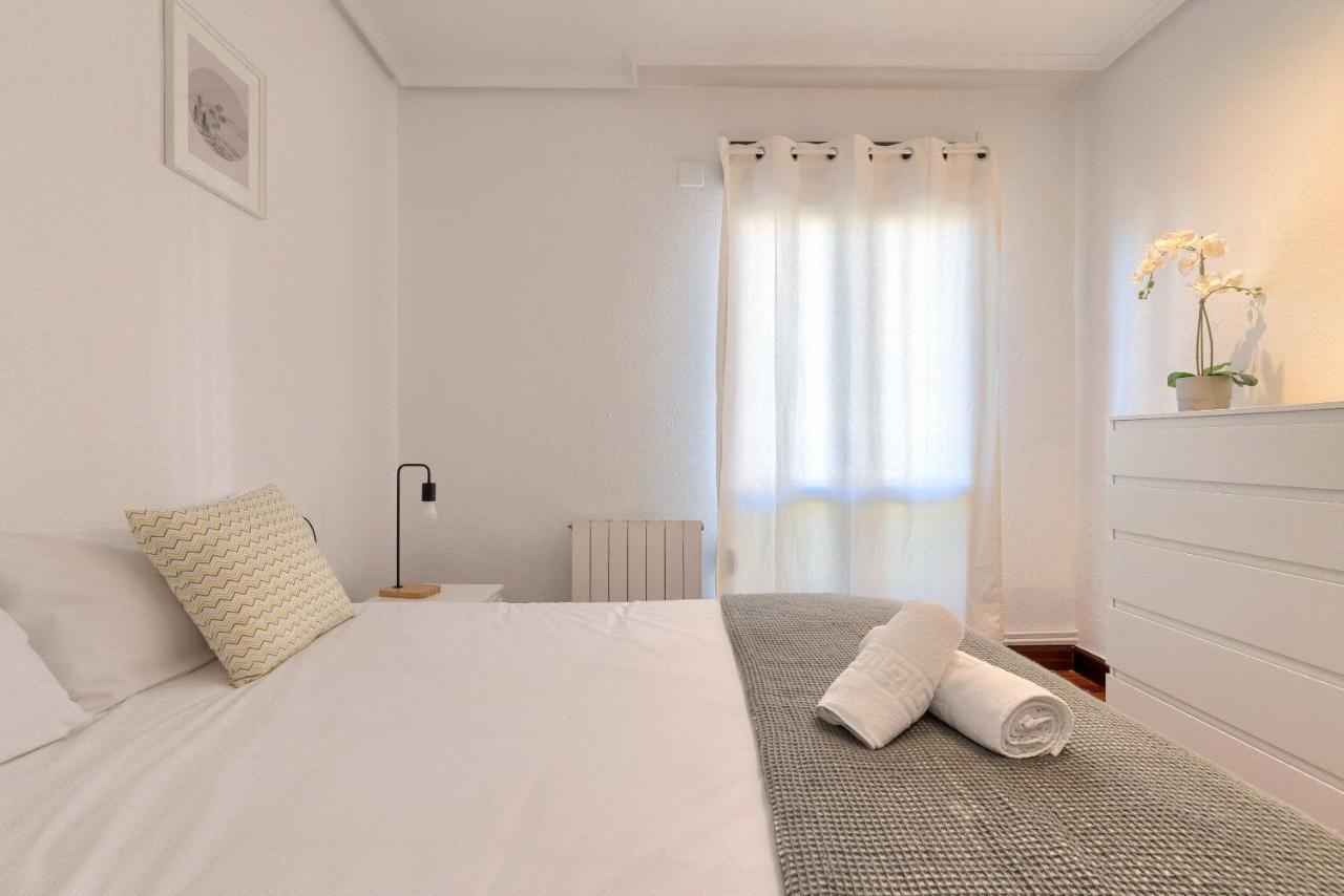 Vivienda Turistica Junto Al Ayuntamiento Apartment Bilbao Exterior photo