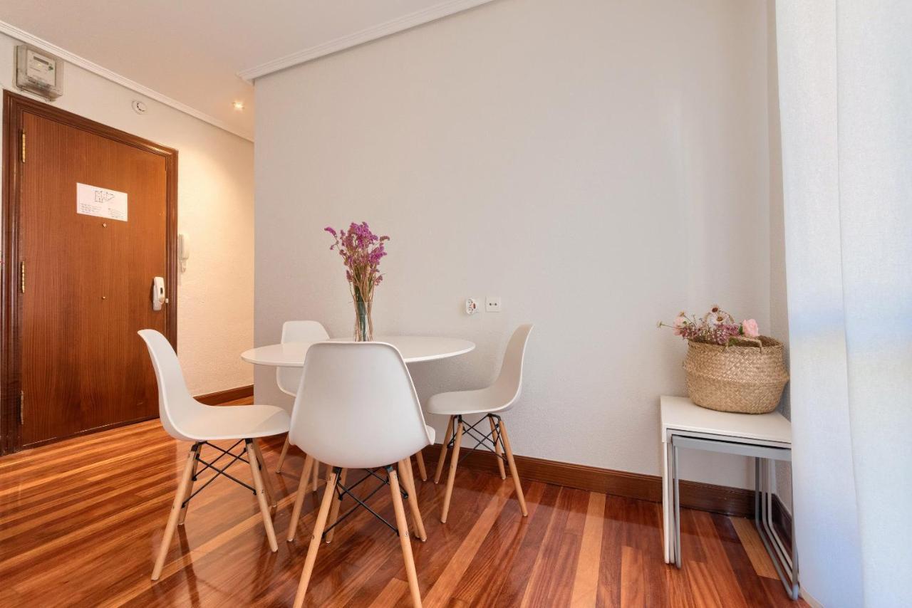 Vivienda Turistica Junto Al Ayuntamiento Apartment Bilbao Exterior photo